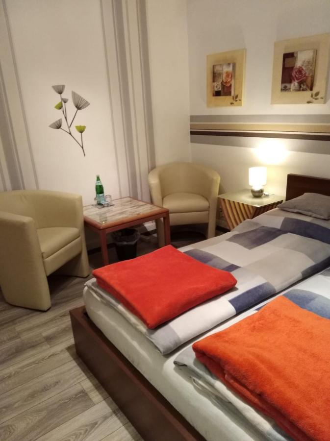 Hotel/Restaurant Adria Windhagen Extérieur photo